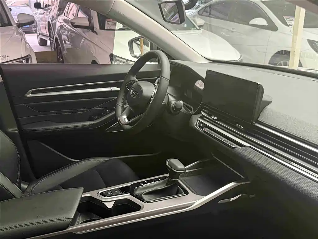 GEELY AUTOMOBILE EMGRAND