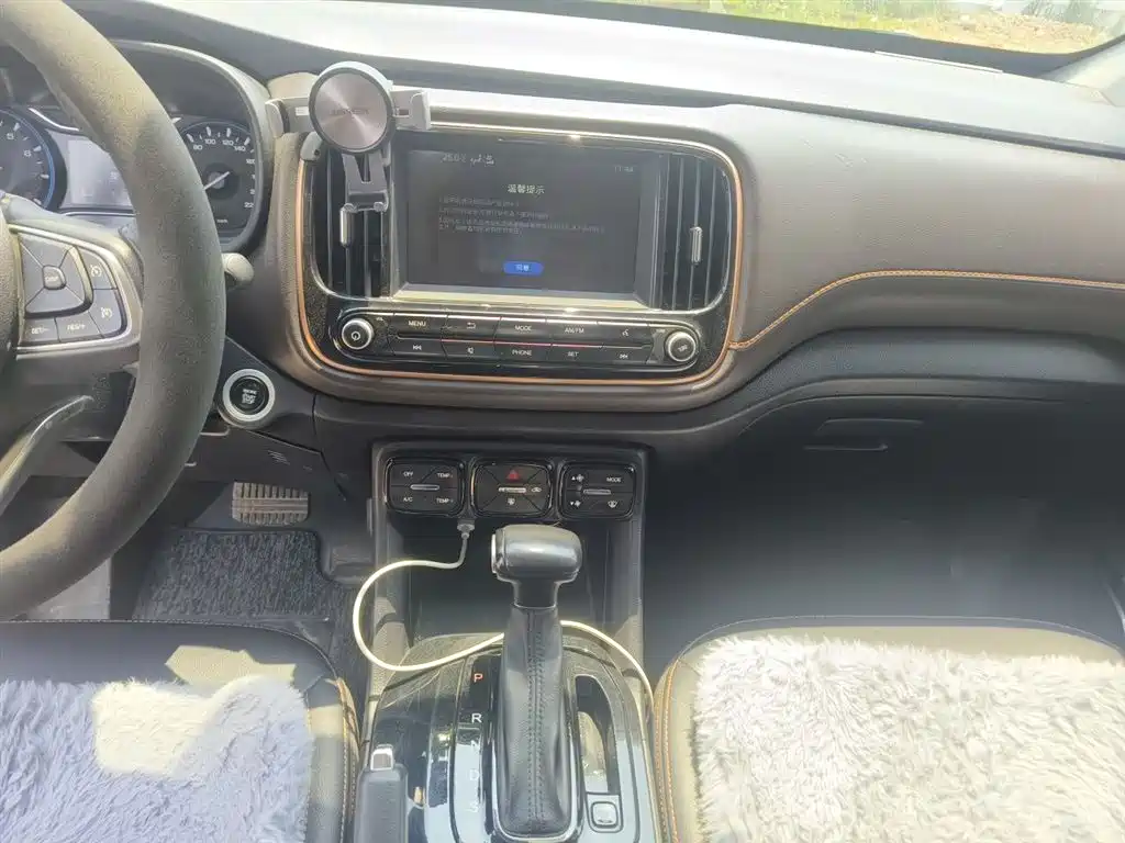 GAC Trumpchi Trumpchi GS3 2019 235T Automatic Elite Edition фото 6