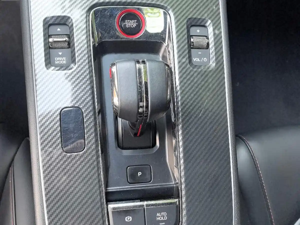 GAC Trumpchi Trumpchi Emkoo 2021 270T DCT J16 Edition фото 10