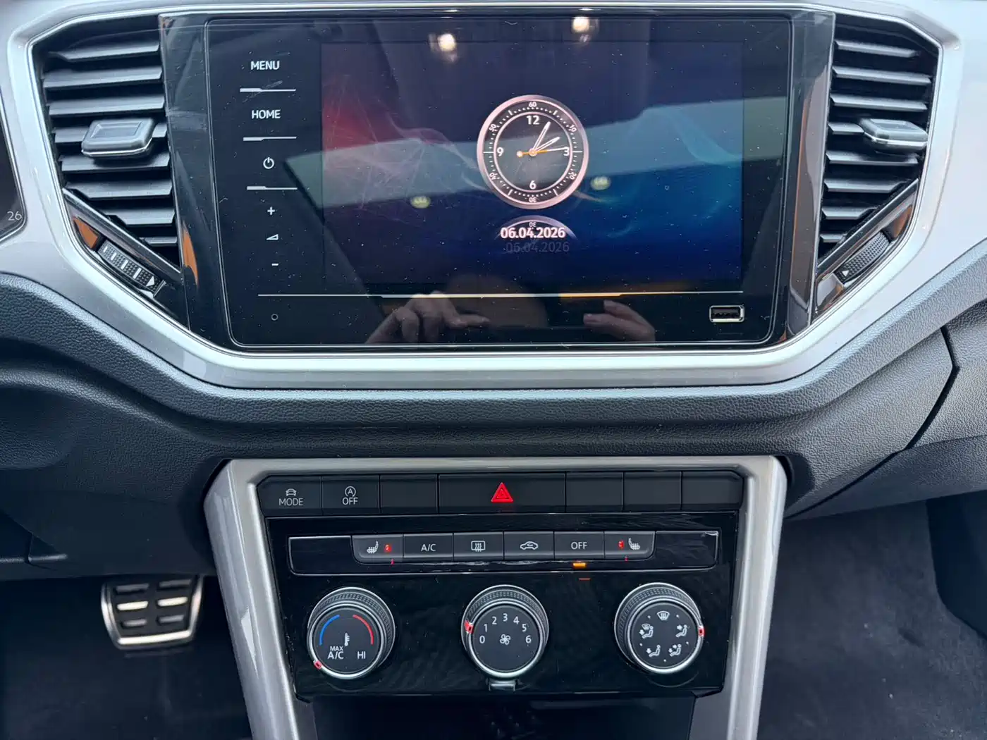 VOLKSWAGEN T ROC EXPLORING SONGS