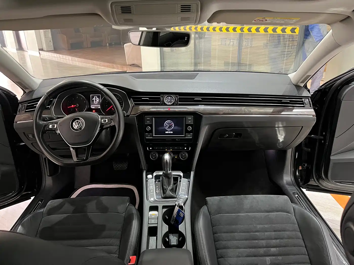 Volkswagen Magotan 2018 380TSI DSG Luxury фото 11