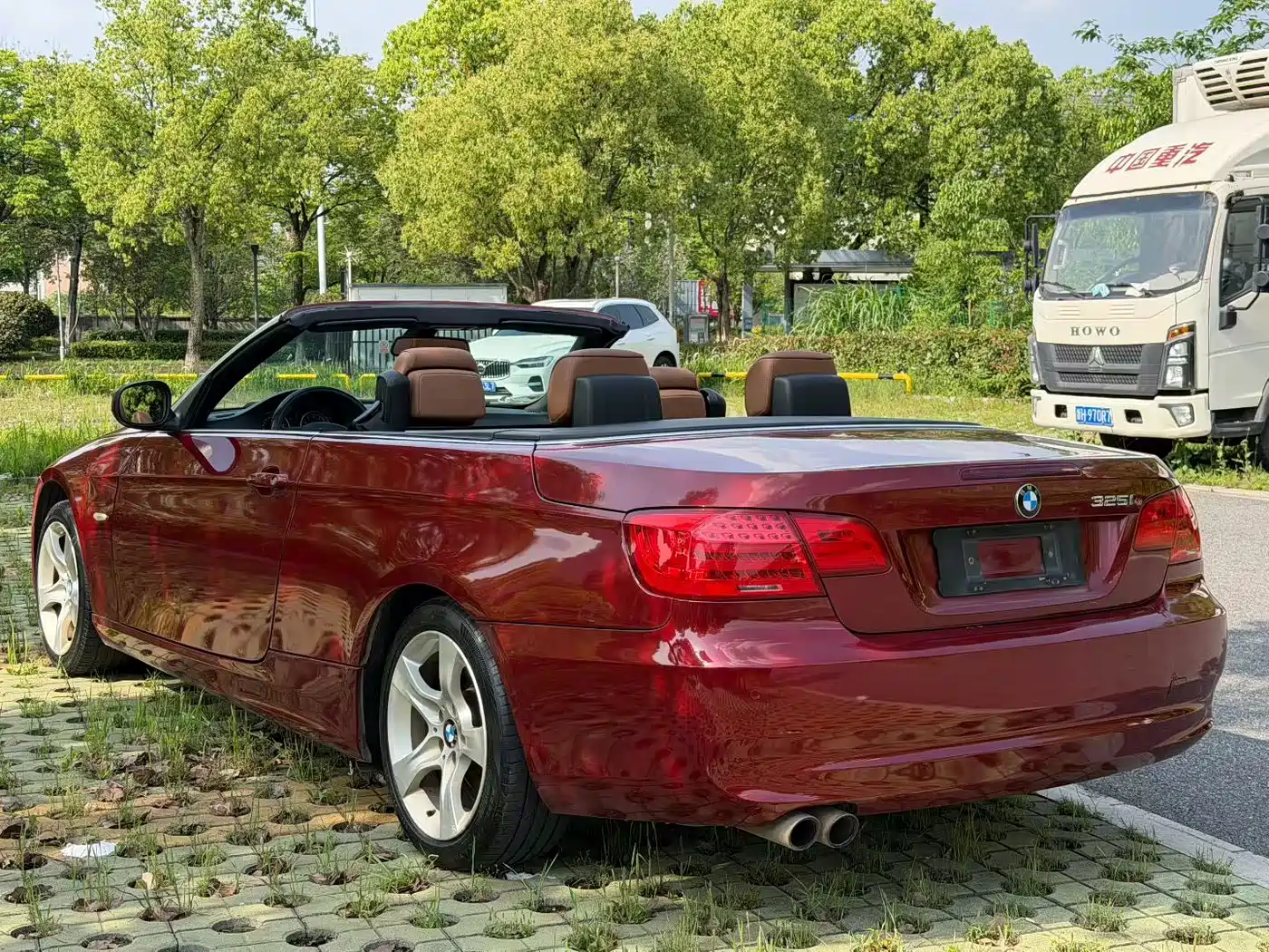 BMW 3 Series (Import) 2011 325i Convertible Coupe фото 7