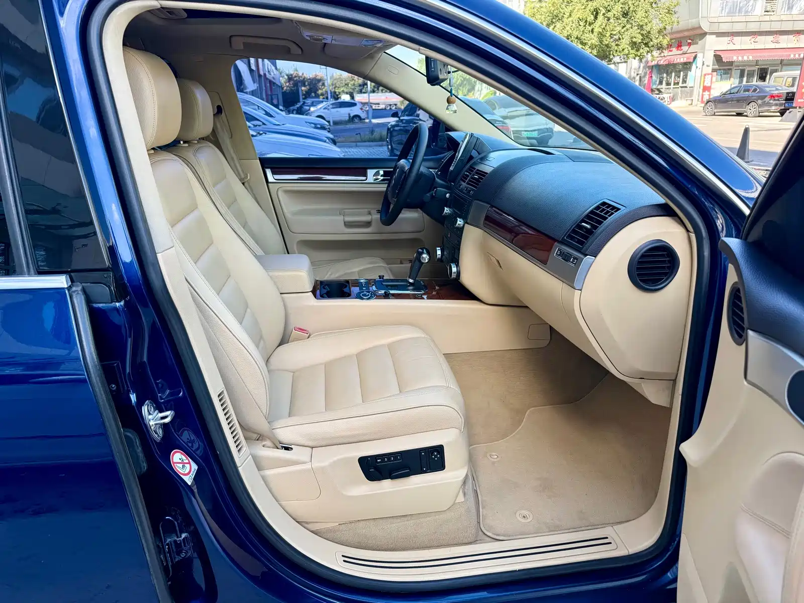 Фото 27 - Volkswagen Touareg
