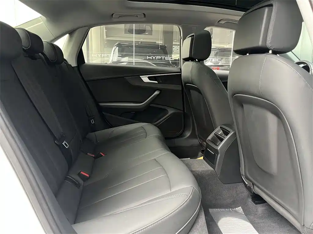 Audi A4L 2022 40 TFSI Fashion Elegance фото 7