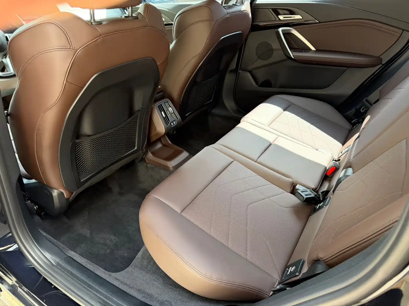 BMW X1 2023 sDrive20Li X Design Package фото 12