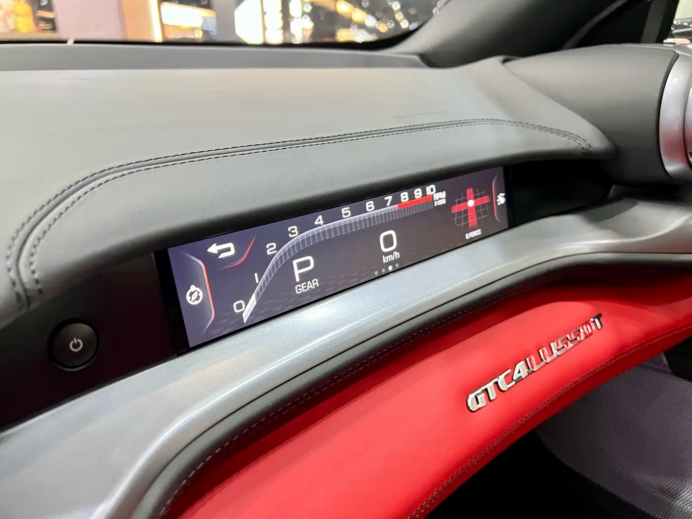 Ferrari GTC4Lusso 2018 2017 3.9T V8