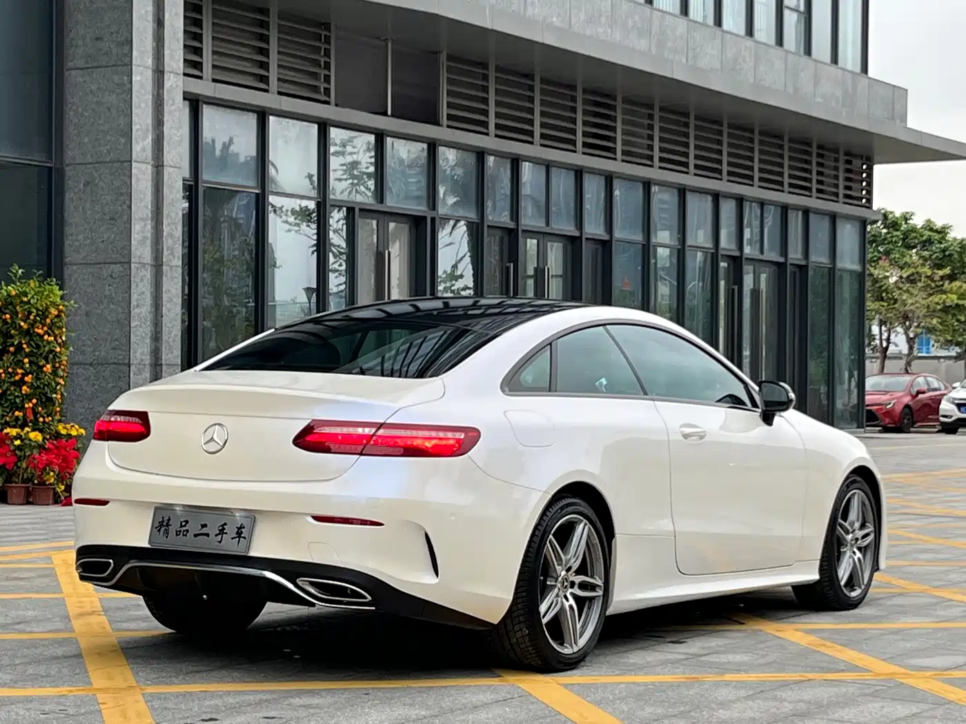 Mercedes-Benz E-Class (Import) 2017 E 200 4MATIC Coupe фото 6