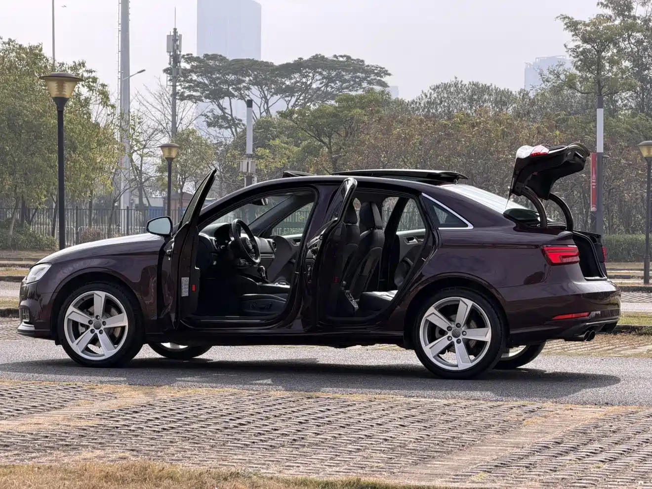 Audi A3 2017 Limousine 40 TFSI Style фото 27