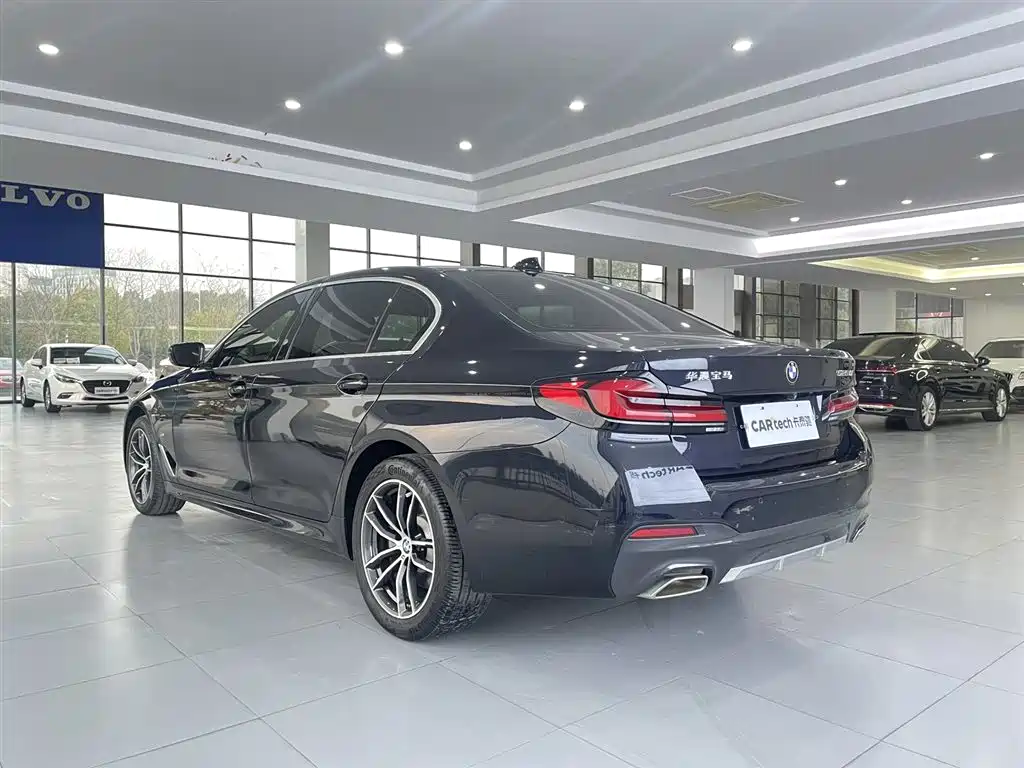 BMW 5 Series 2021 525Li M Sport Package фото 6
