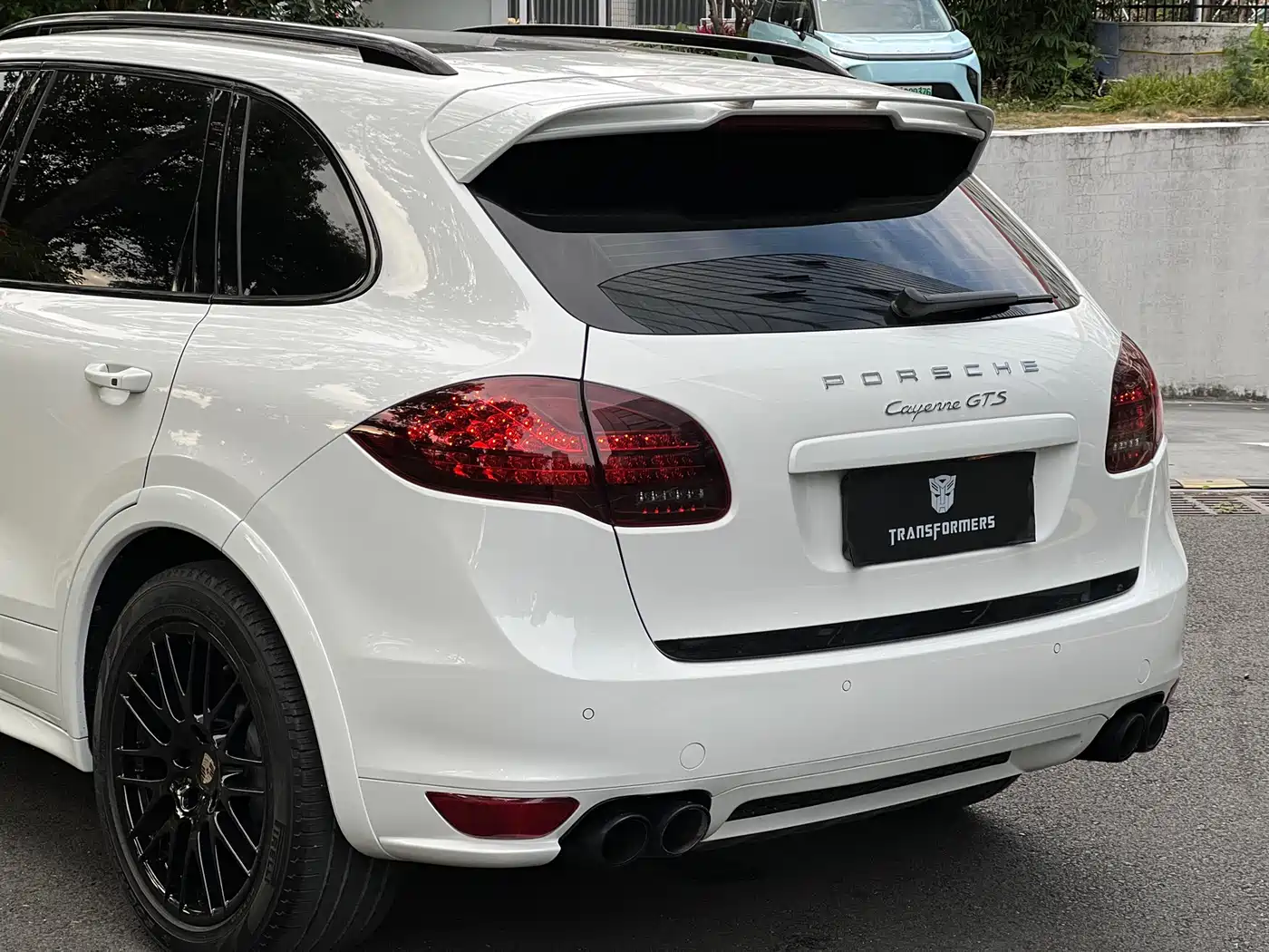 Porsche Cayenne 2012 Cayenne GTS 4.8L фото 16