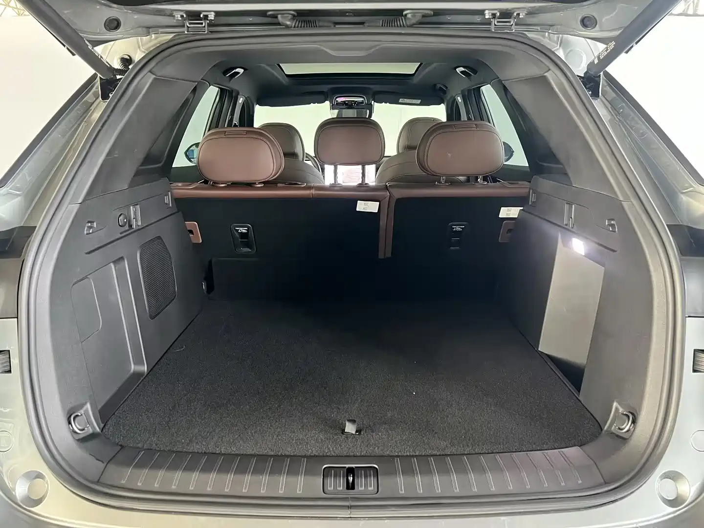 Фото 25 - Chery Tiggo 9