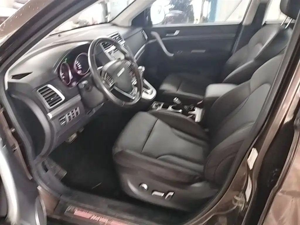 Haval H6 2015 Sport 1.5T Automatic 2WD Luxury фото 15