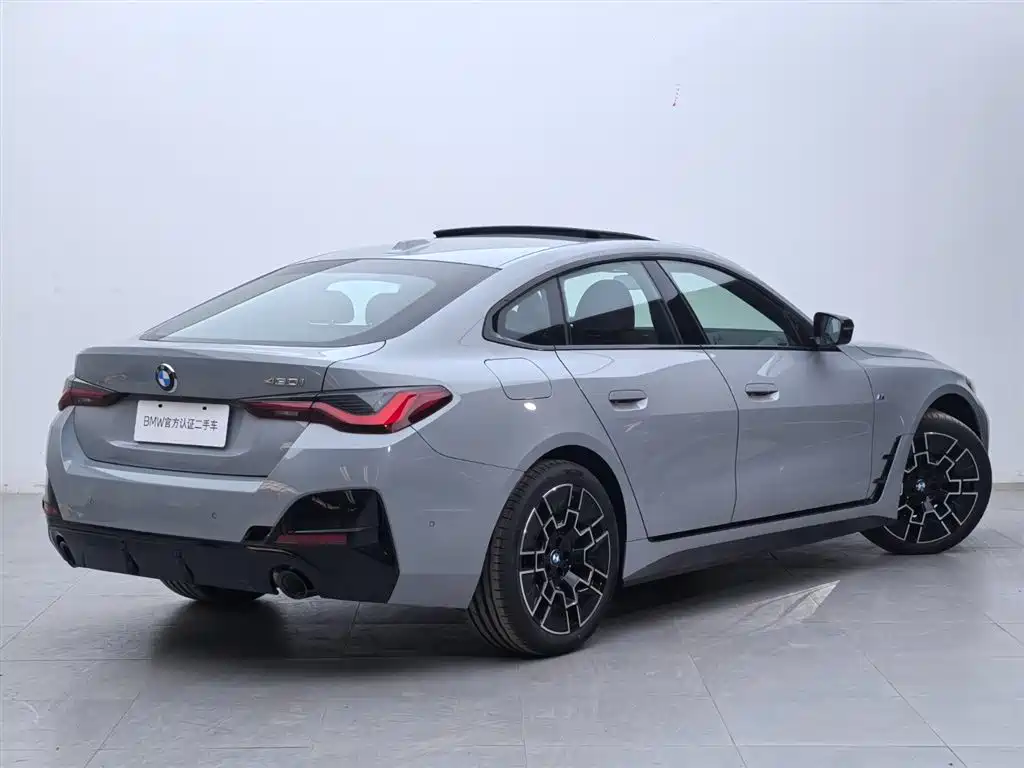 BMW 4 Series 2024 430i Gran Coupe M Sport Shadowline Package фото 4