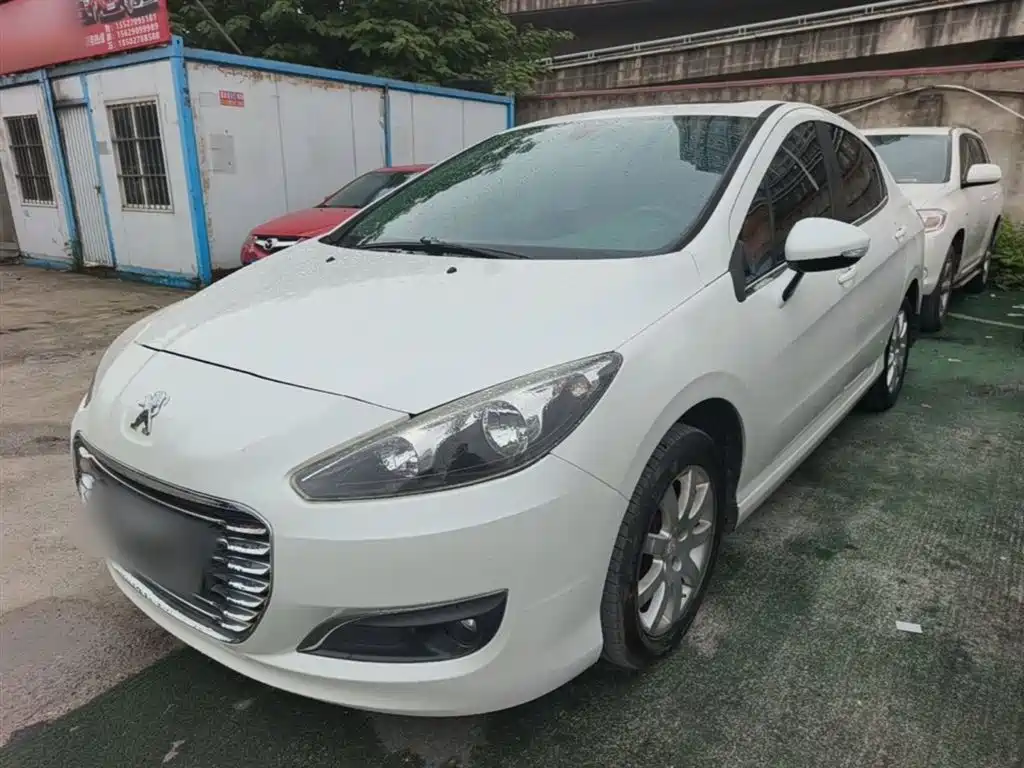Peugeot 308 2014 Model Joy Edition Classic 1.6L Automatic Trend Style