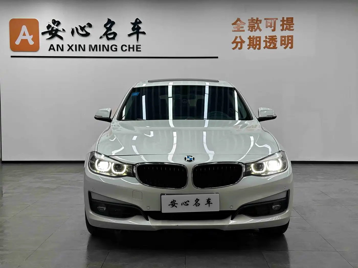 BMW 3 Series GT 2018 320i Fashion фото 2