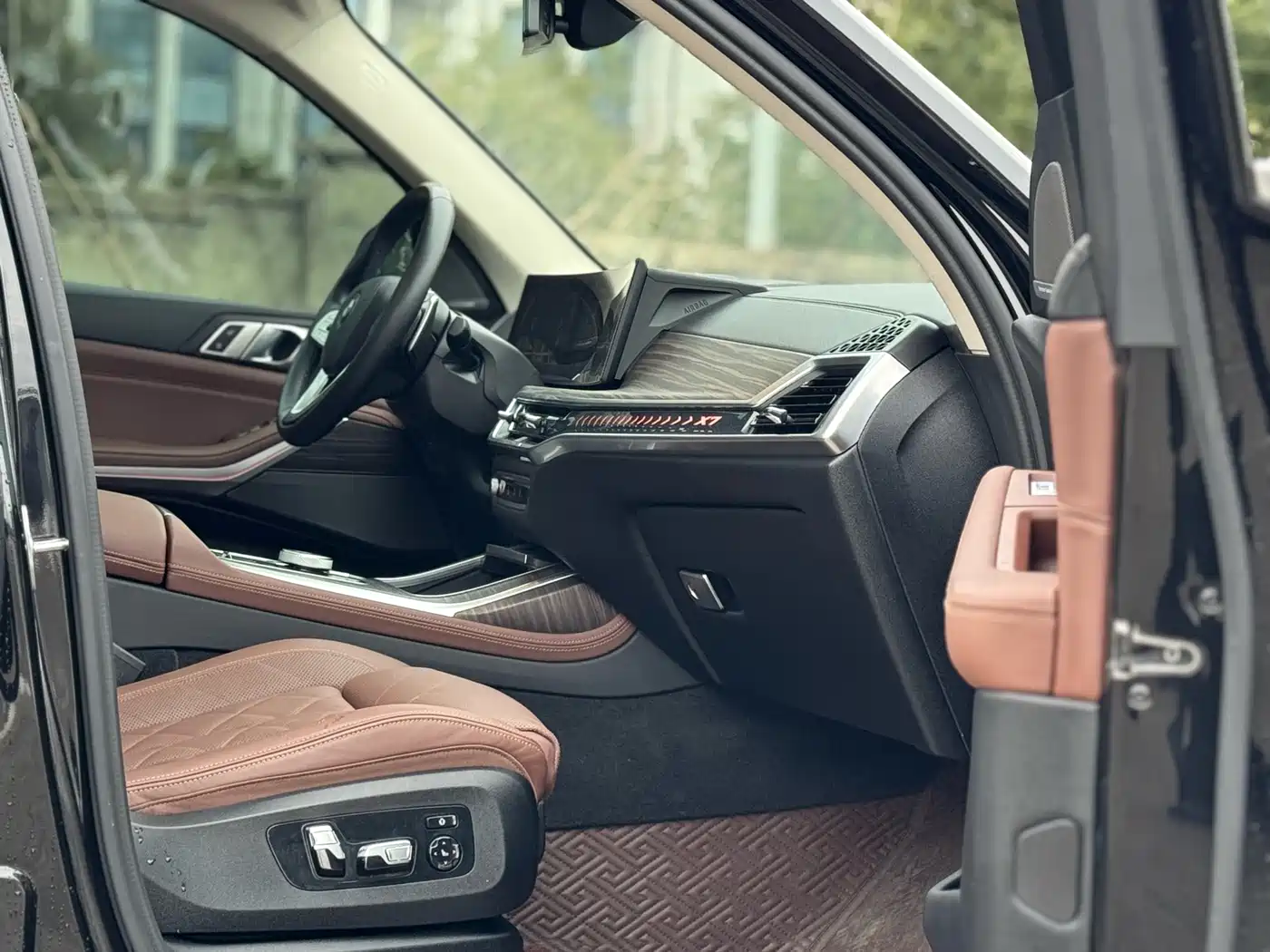 BMW X7 2023 xDrive40i Leading Luxury Package фото 13