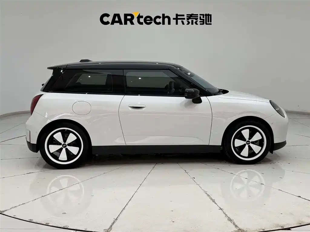 MINI ELECTRIC  COOPER