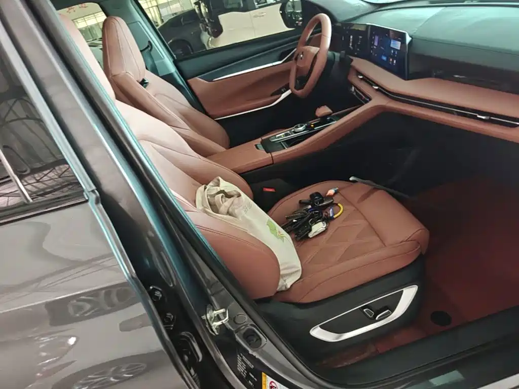 Фото 25 - Changan CS75 PLUS