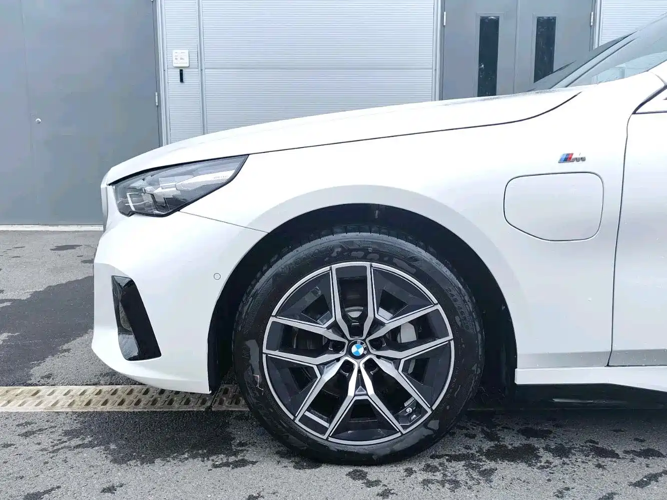 BMW i5 2025 2025 eDrive 35L M Sport Package