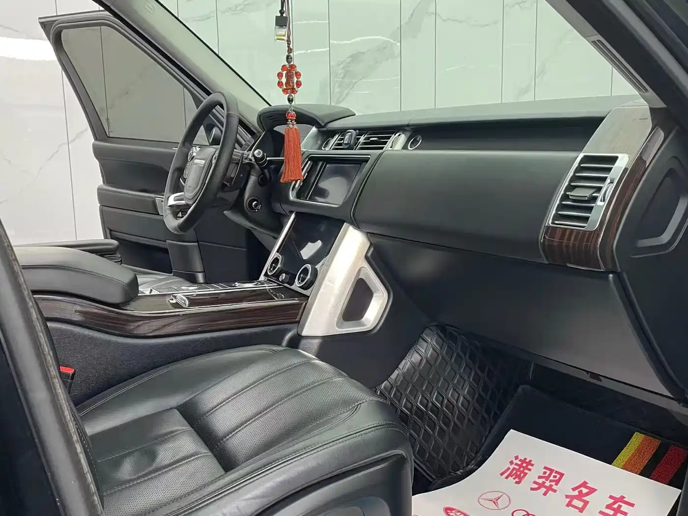 Land Rover Range Rover 2015 3.0 SC V6 Vogue фото 17