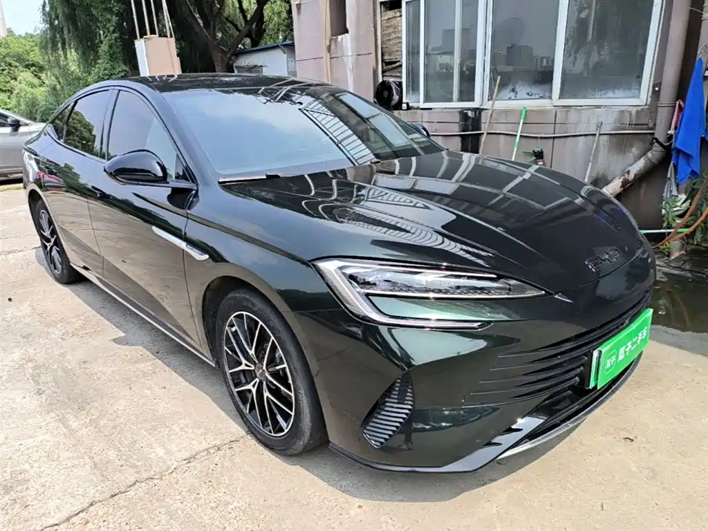 BYD Seal 2023 DM-i 1.5L 121km Luxury фото 4