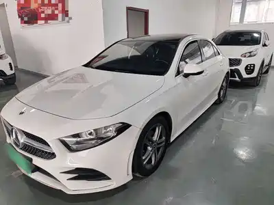 Mercedes-Benz A