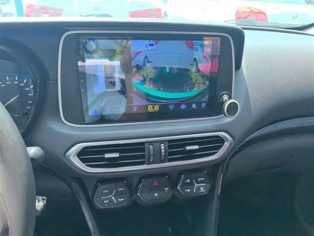 GAC Trumpchi Trumpchi GS4 2018 235T Manual 2WD Elite Edition фото 13