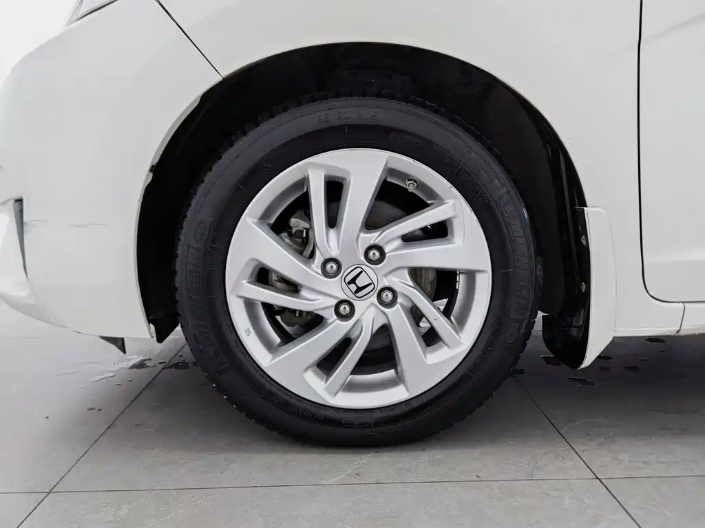 Фото 17 - Honda Fit