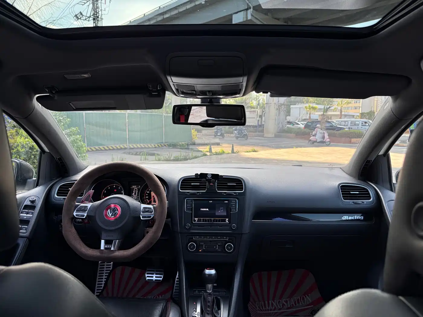 Volkswagen Golf GTI 2012 2.0TSI GTI фото 9