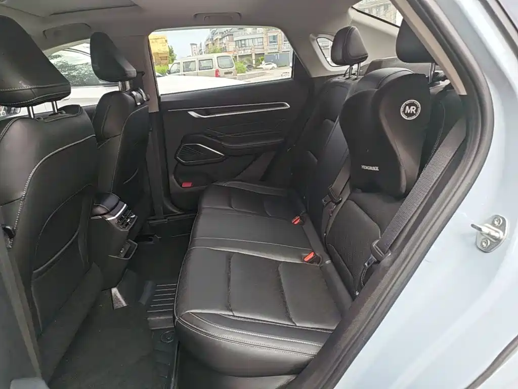 Geely Emgrand 2024 2023 4th Generation Champion Edition 1.5L CVT Premium