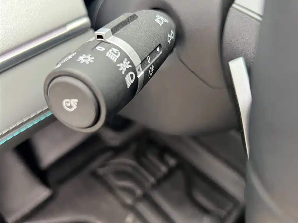 BYD Song L DM-i 2025 Smart Driving Edition 160km Excellence Type фото 10