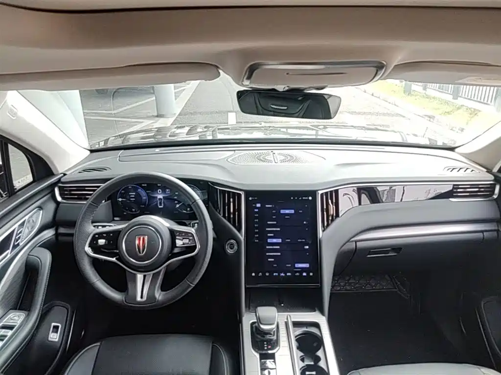 Hongqi HS7 PHEV 2024 2.0T PHEV 4WD Flagship Edition 6-seater фото 25
