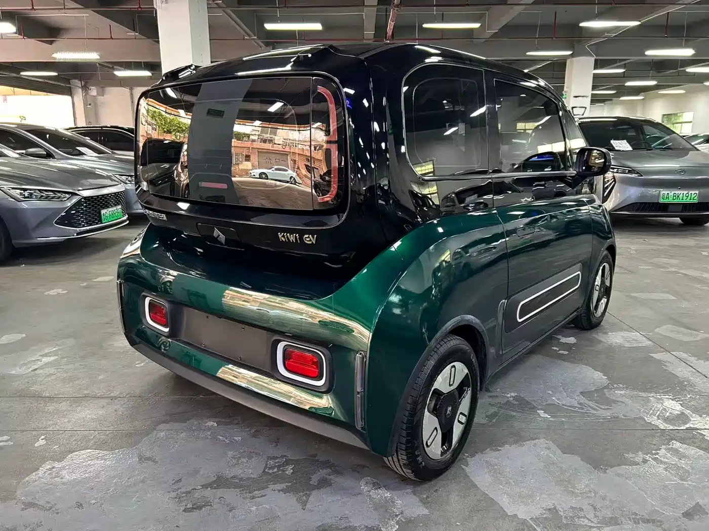 BAOJUN KIWI EV