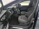 Photo 9 - Audi Q4 e-tron