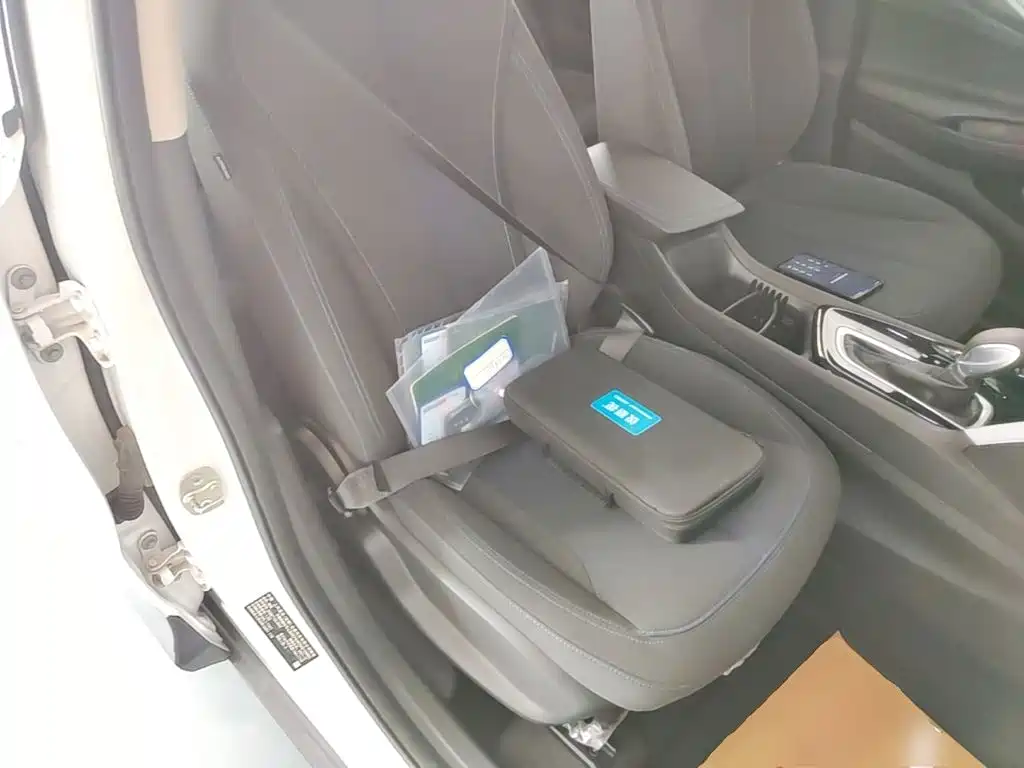 Buick Encore 2022 2021 332T CVT Elite