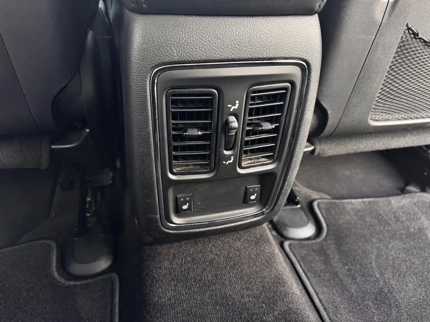 Фото 13 - Jeep Grand Cherokee (Import)