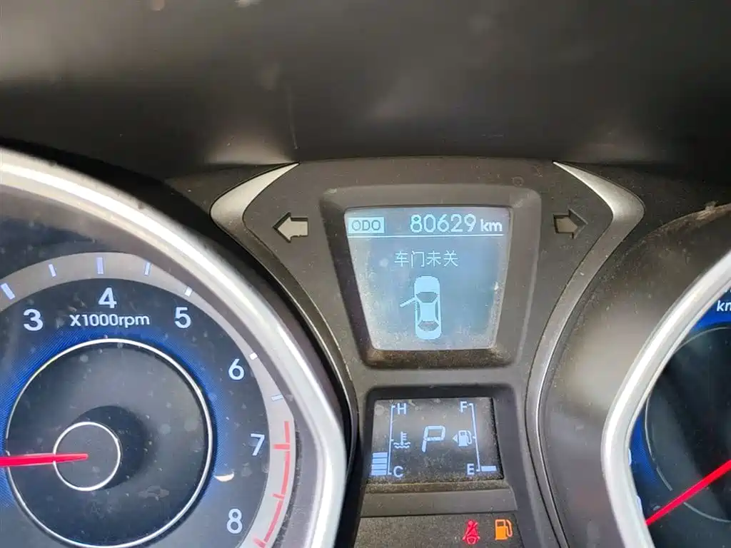 Hyundai Langdong 2016 1.6L Automatic Premium Edition фото 12