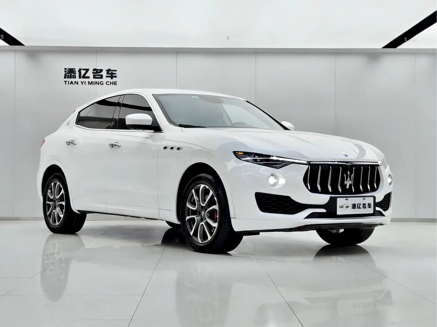 Maserati Levante 2017 2016 3.0T Standard
