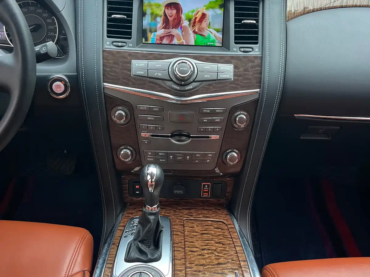 Nissan Patrol 2020 2018 4.0L Leadership