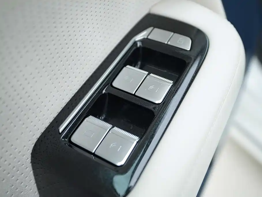 ZEEKR 009 2026 2024 7-Seat Aisle AWD Version 108kWh