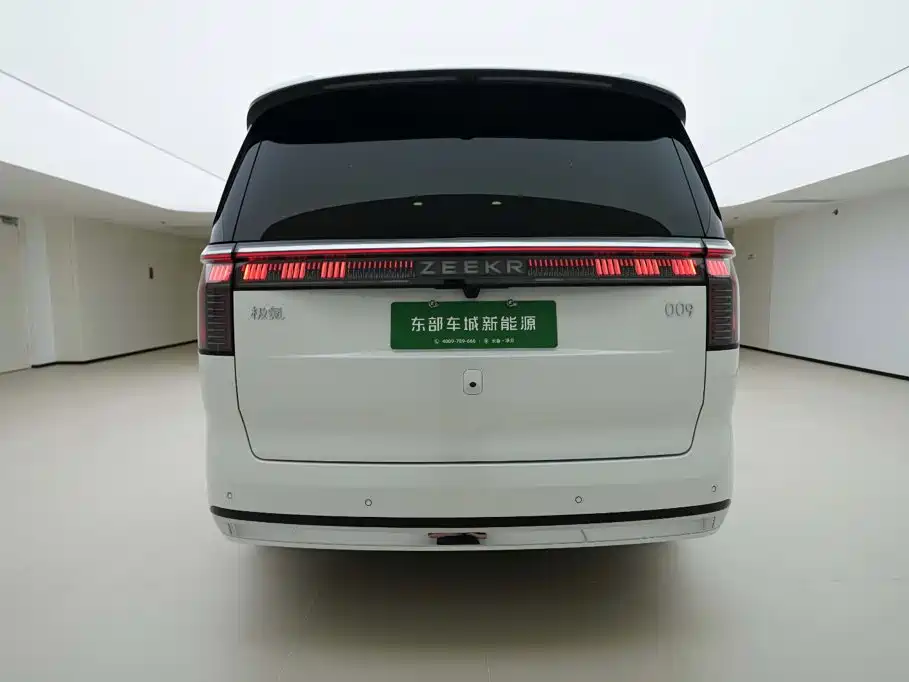 ZEEKR 009 2026 2024 7-Seat Aisle AWD Version 108kWh