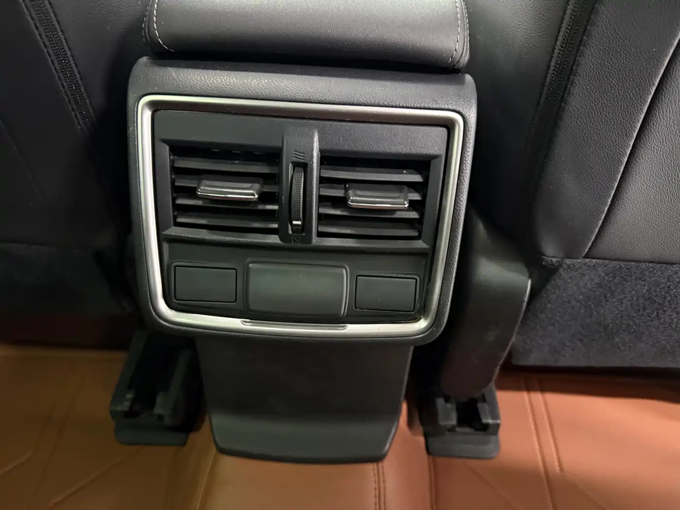 Subaru Forester 2022 2.0i AWD Luxury Edition with EyeSight фото 13