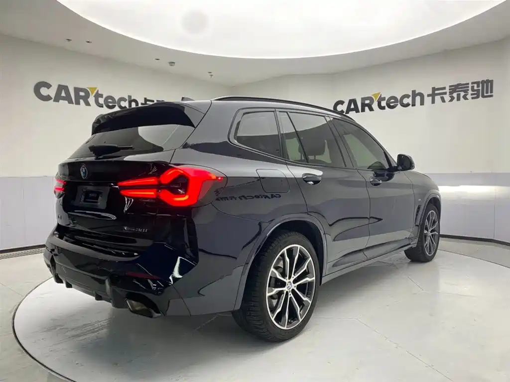 BMW X3 2023 Facelift xDrive30i Leading M Night Package фото 6