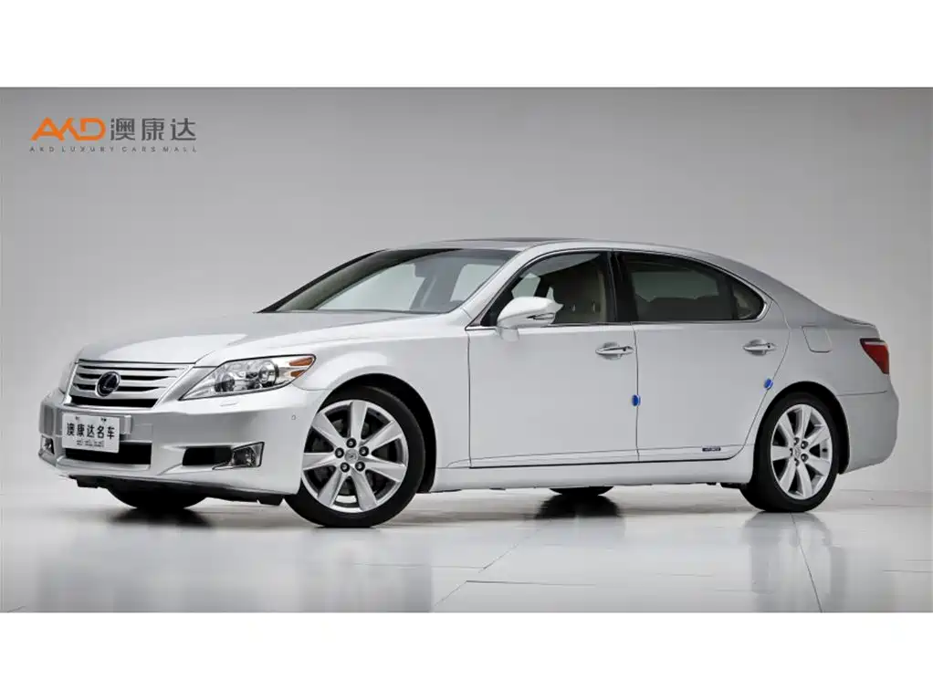 Фото 1 - Lexus LS