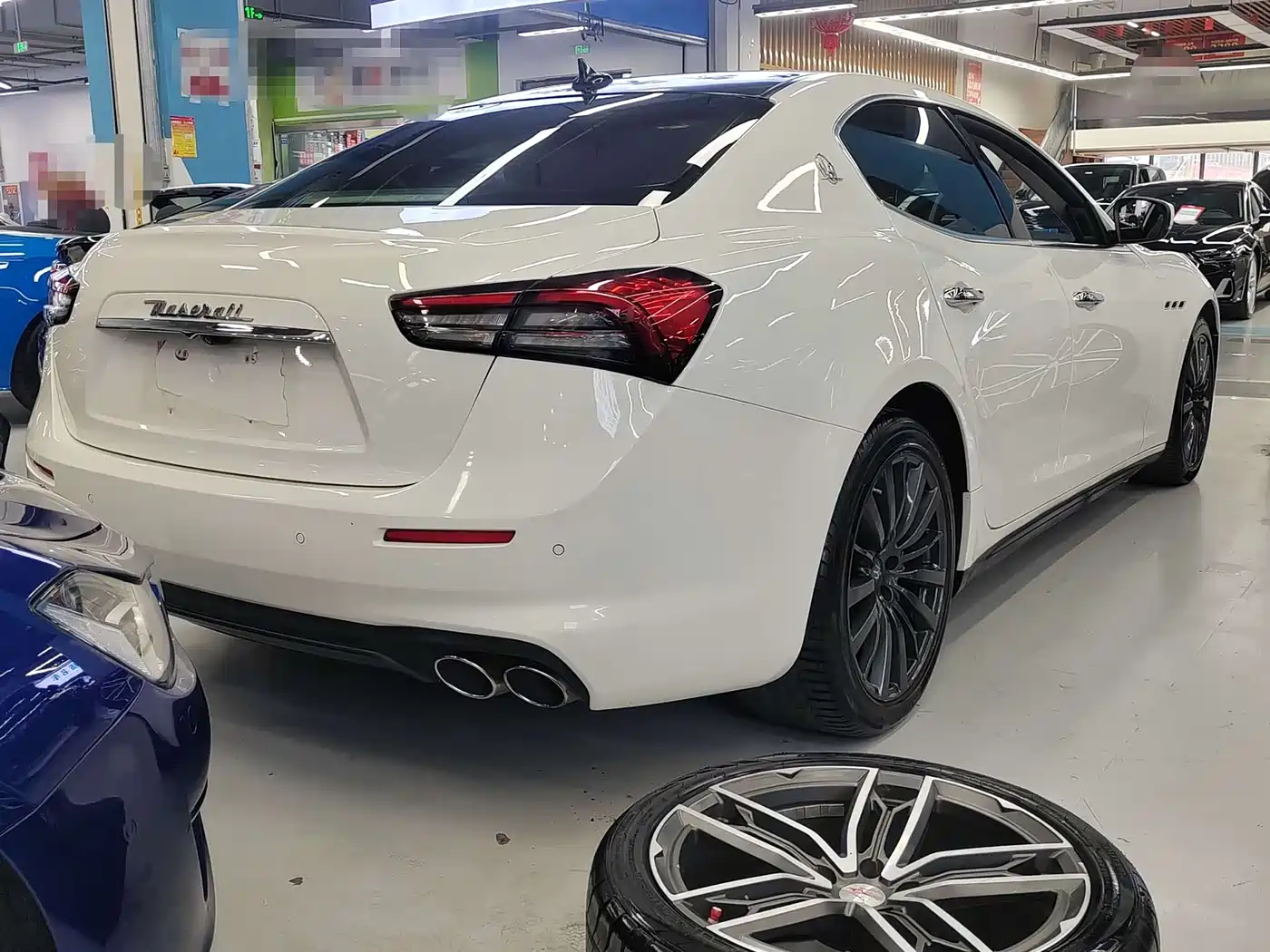 MASERATI GHIBLI
