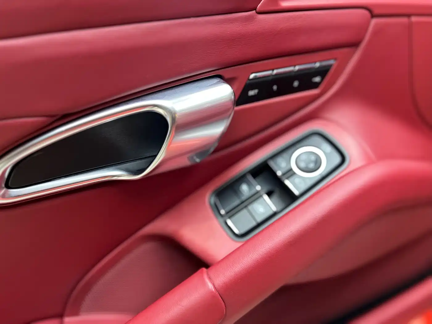 Porsche 718 2018 Boxster 2.0T фото 13