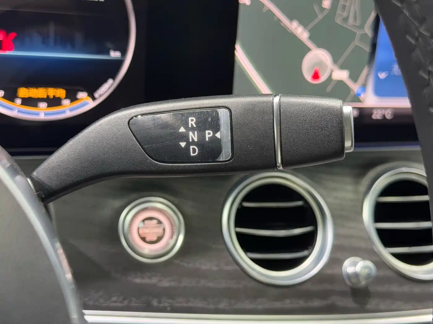 Mercedes-Benz E-Class 2020 E 300 L Sport Fashion Model фото 10