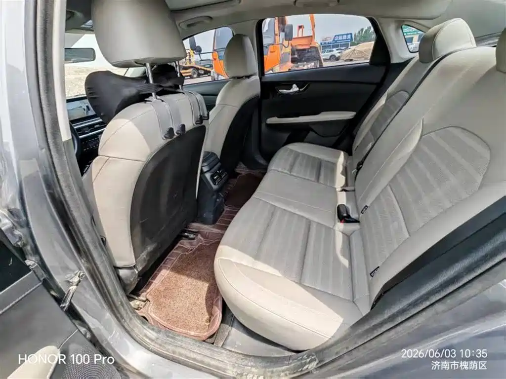 Kia K3 2023 Model 1.5L CVT Luxury Edition фото 10