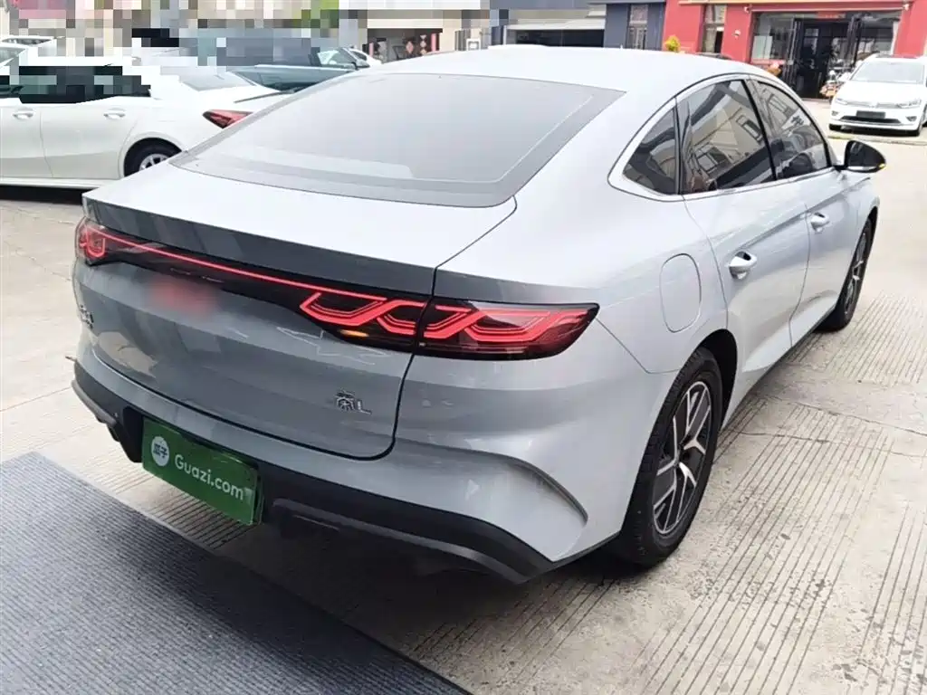 BYD Qin L 2024 DM-i 80KM Superior фото 7