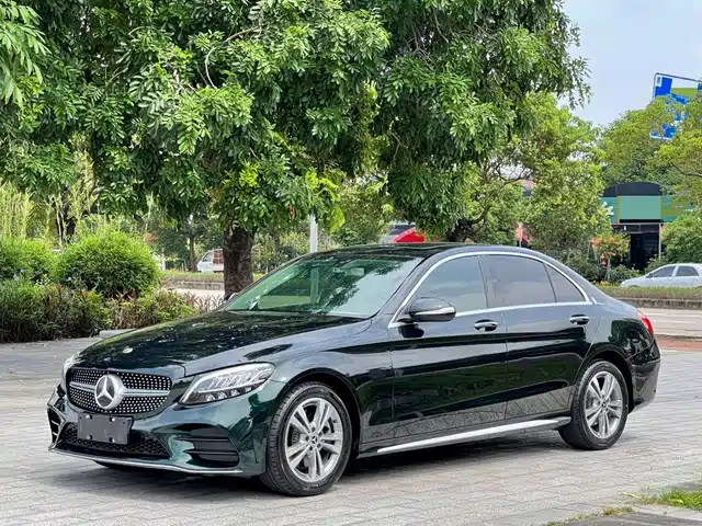 Mercedes-Benz C-Class 2019